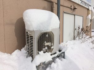 札幌のエアコンと雪