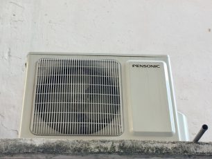 マレーシアのイポーで見つけたエアコン・室外機
